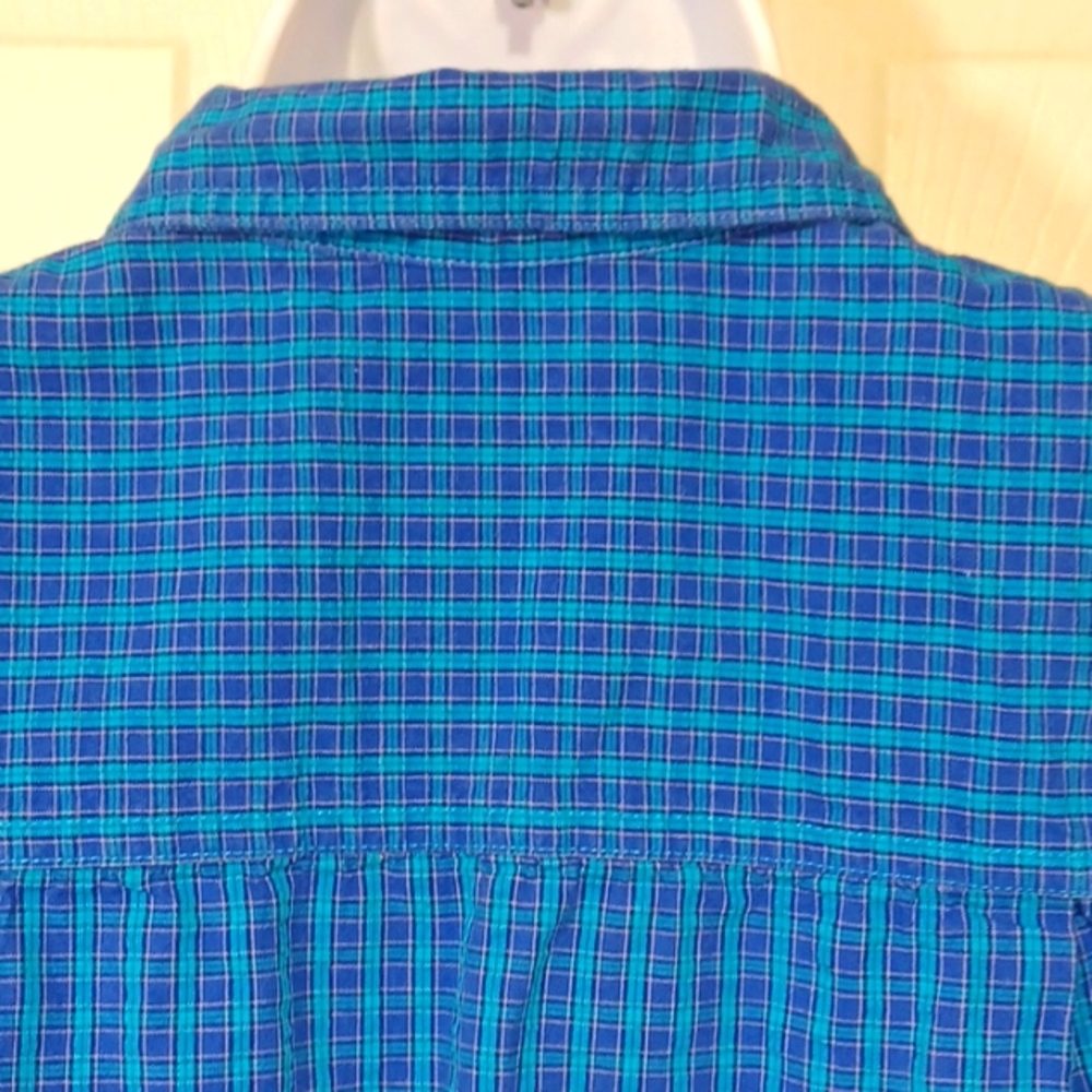 Eddie Bauer sleeveless buttonup top - Picture 8 of 11